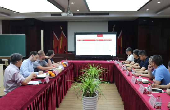 德国FiWaRec公司副总裁莅临杭州新纪元参观考察